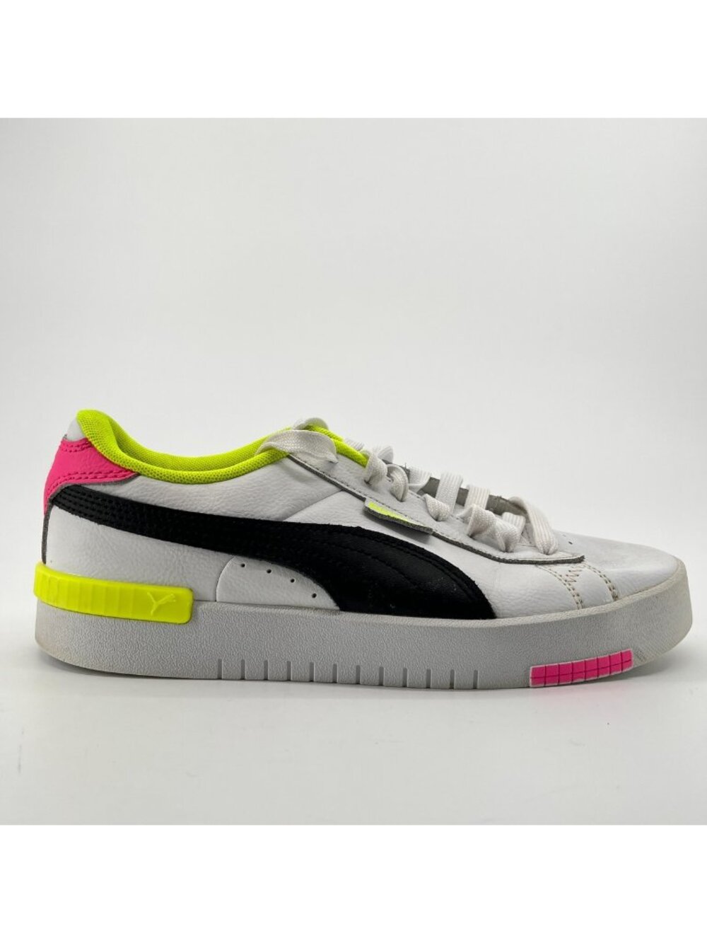 Puma Jada SC Womens Size 8 White Black Pink Athletic Leather Shoes Sneakers